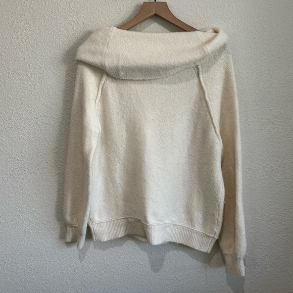 Free People Echo Beach Pullover Sweater Small Cowl Neck Pullover Casual Boho - Picture 8 of 10